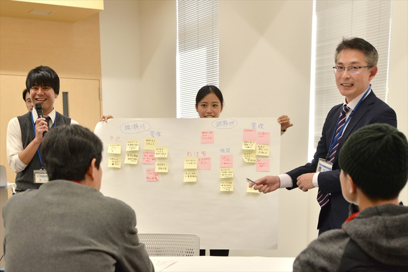 美園トークスタジアム